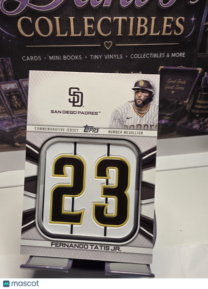 SINGLE | 2022 Topps Fernando Tatis Jr. Jersey Medallion