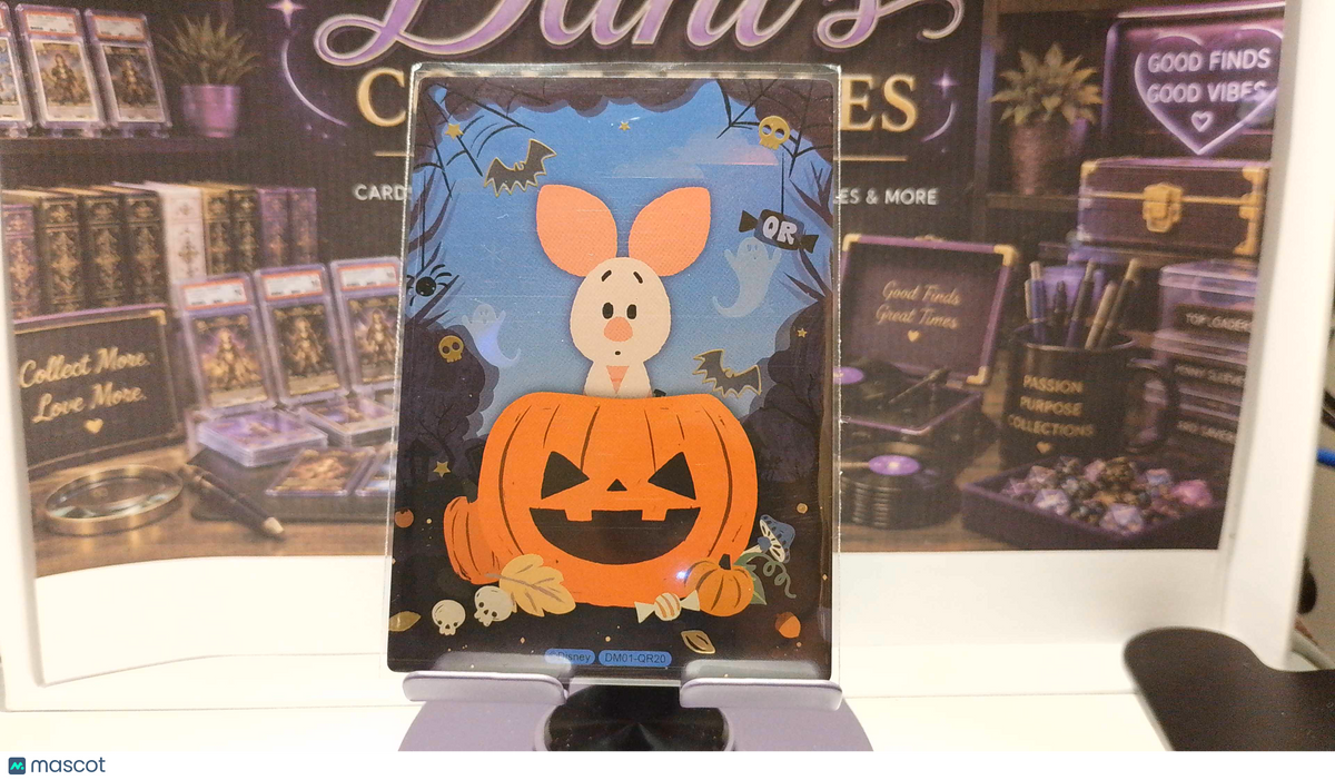 Piglet DM01-QR20 Disney Magic Mystic Realm card