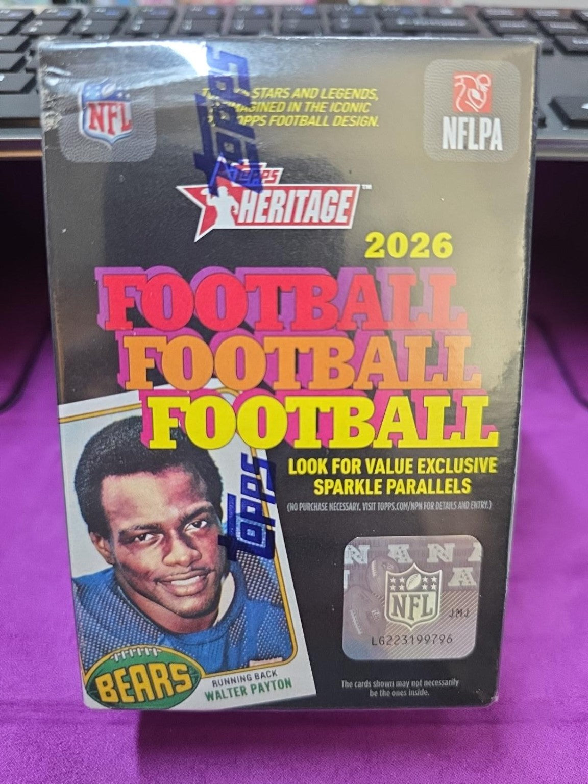 2026 Topps Heritage Football value box packaging, packs sold individually