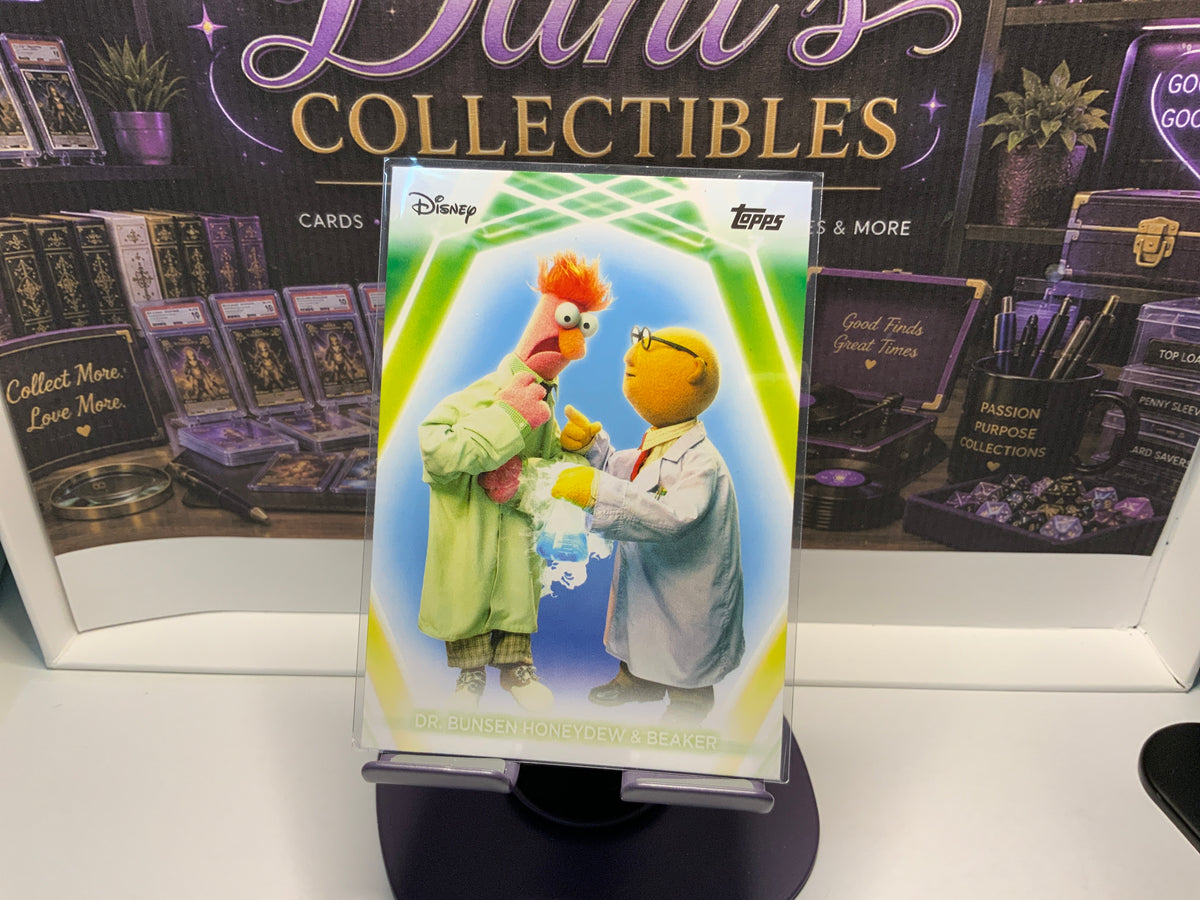 PICK YOUR CARD | 2026 Topps Disney Neon