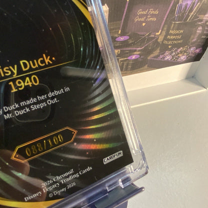SINGLE | Disney ChronoZ Daisy Duck Hologram 88/100