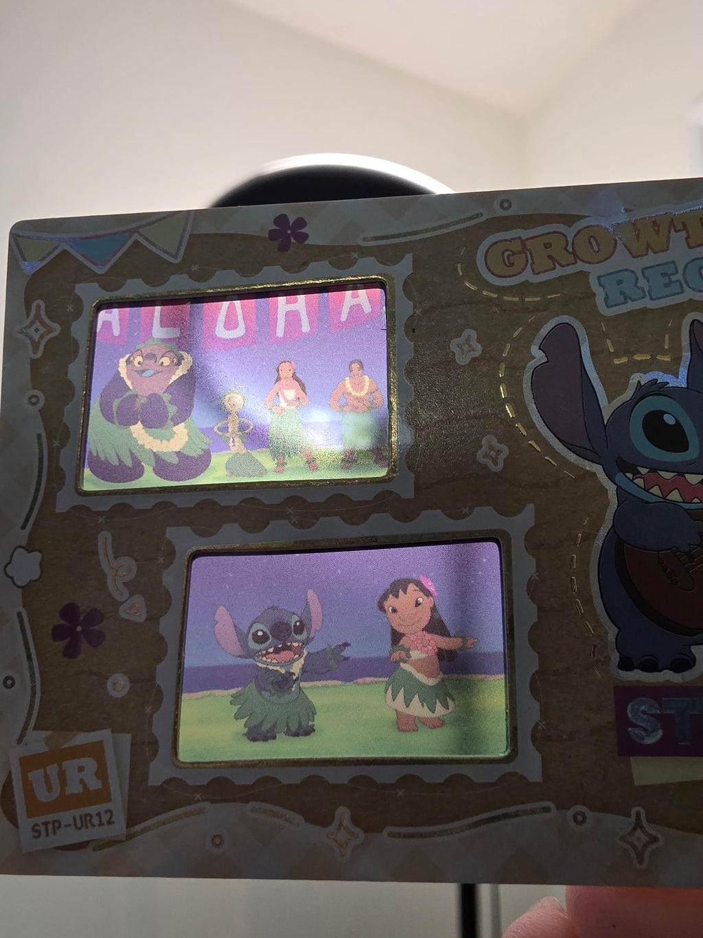 SINGLE PACK - Lilo & Stitch Tropical Collectible Trading Cards