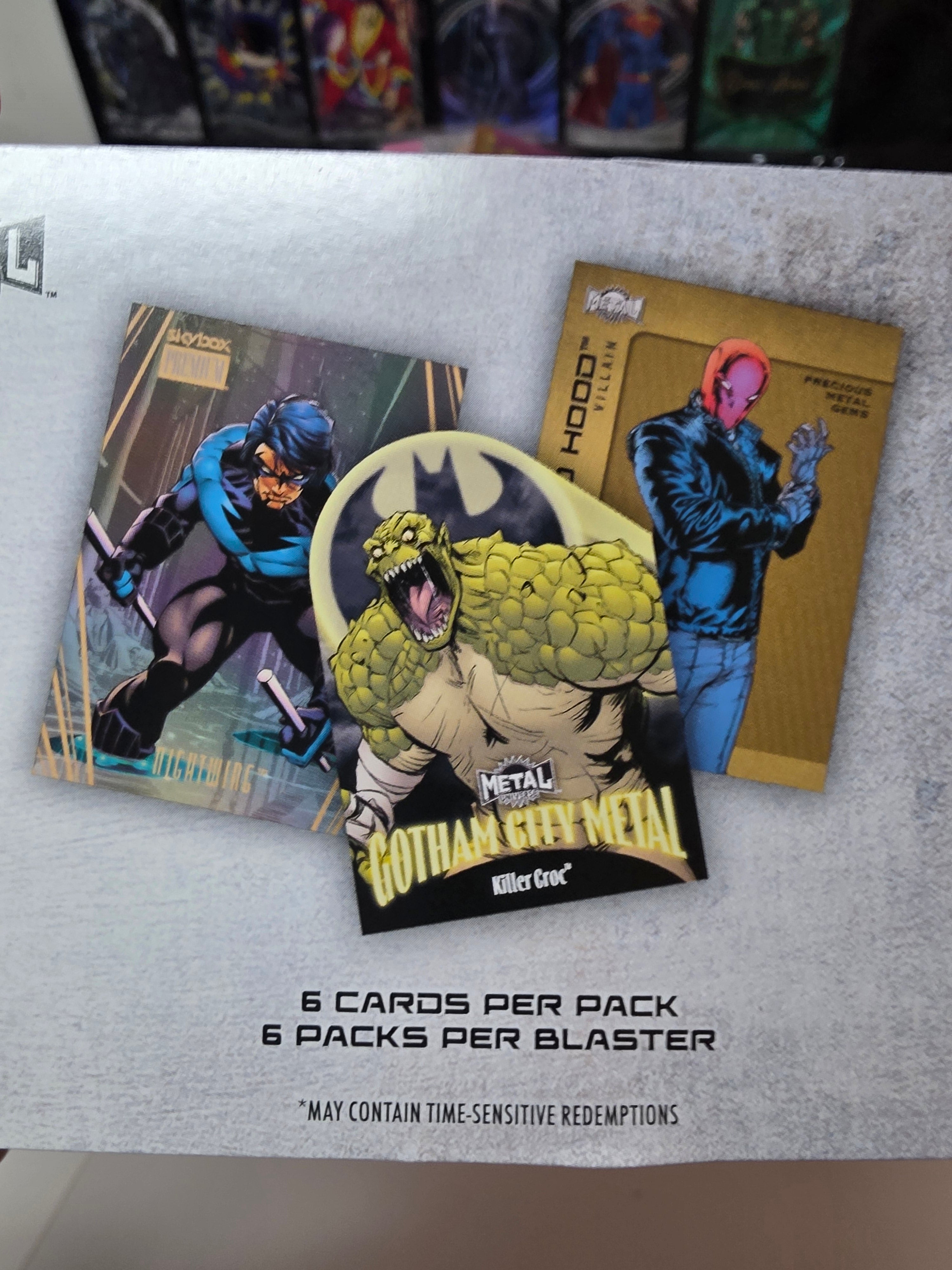 SINGLE PACK - 2025 SkyBox Metal Universe Batman Blaster – 6 Cards – Aqua FX Chase